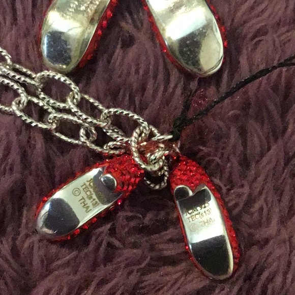 NWT Wizard of Oz 75th Anniversary Edition Necklace & Bracelet Set - Picture 7 of 16